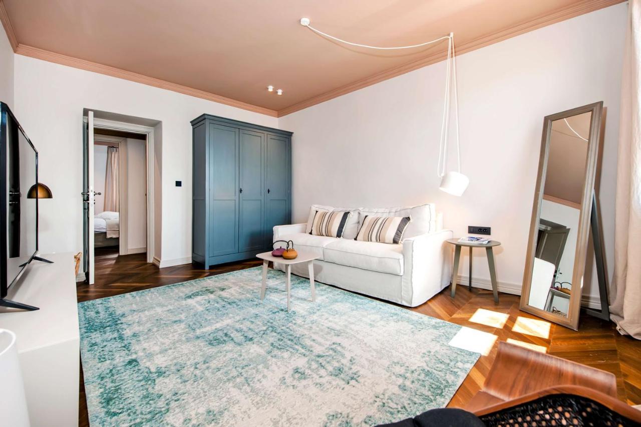 Campitelli Design Apartment Rovinj Bagian luar foto