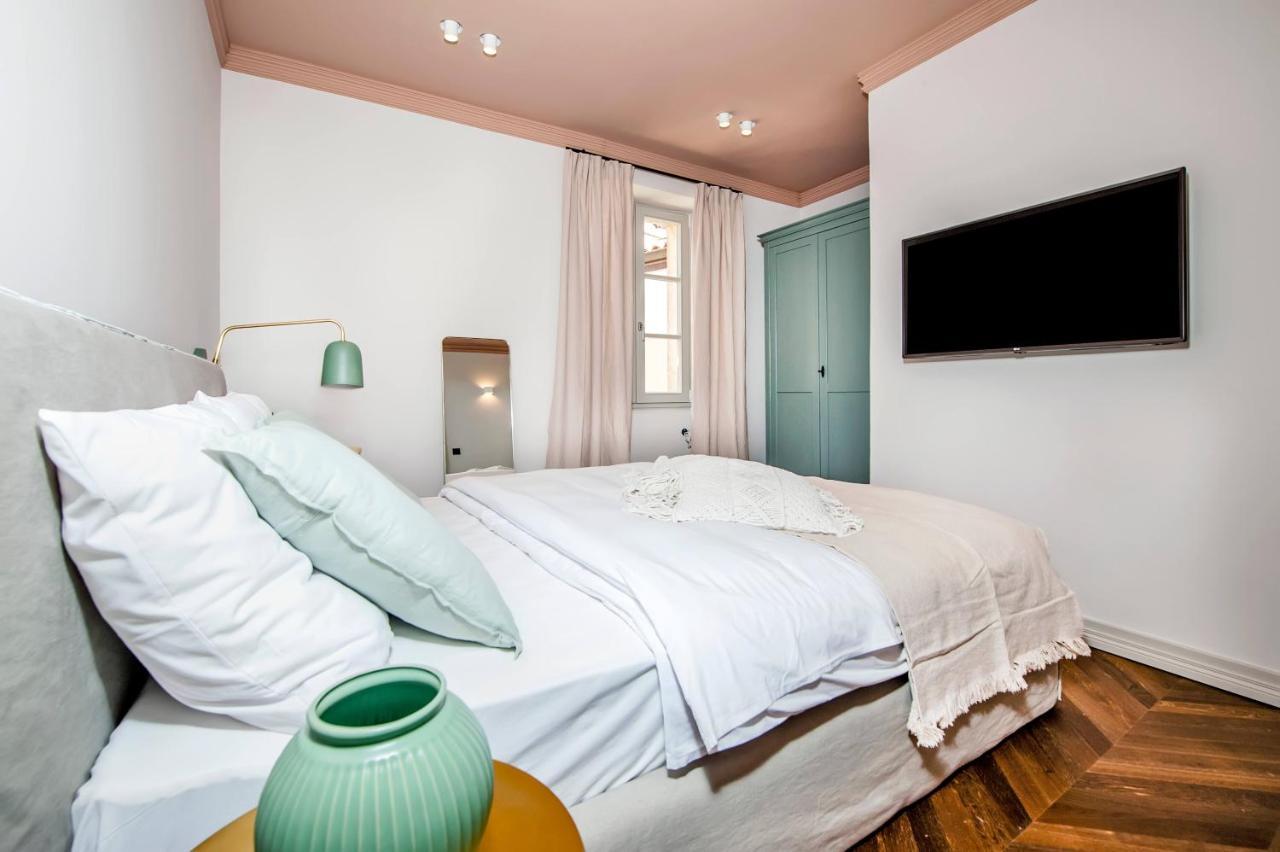 Campitelli Design Apartment Rovinj Bagian luar foto